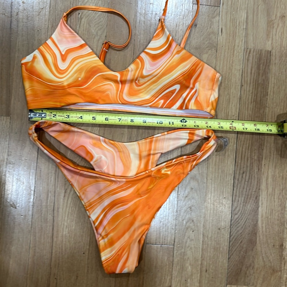 Size large bathing